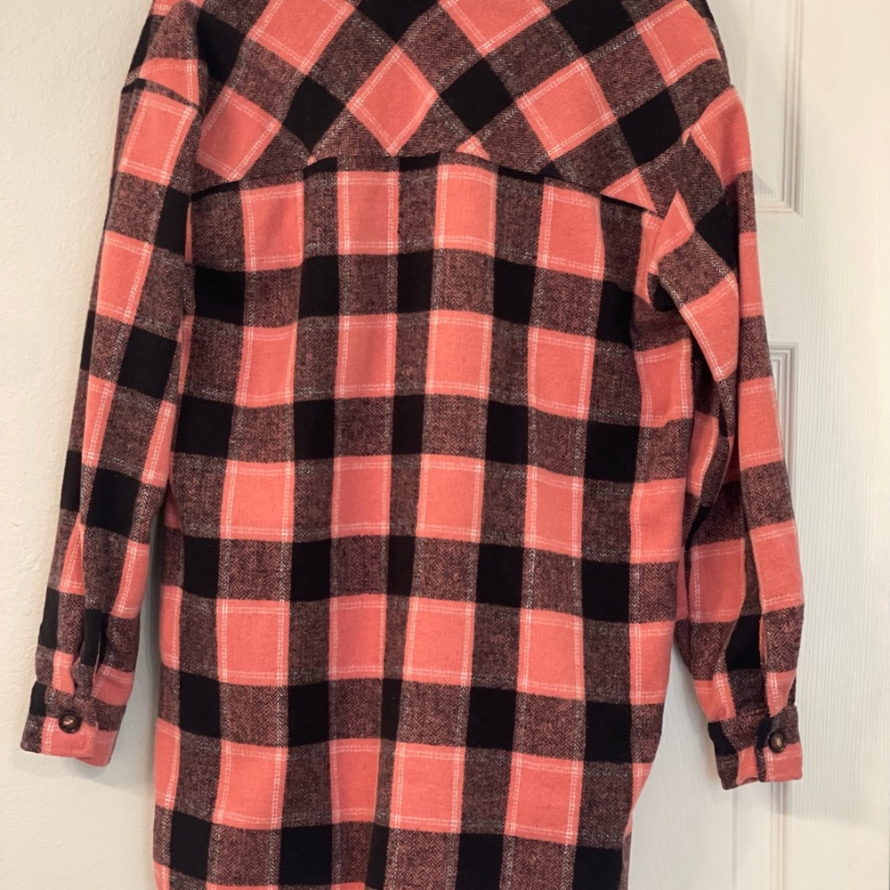 Long shacket. - Picture 3 of 7